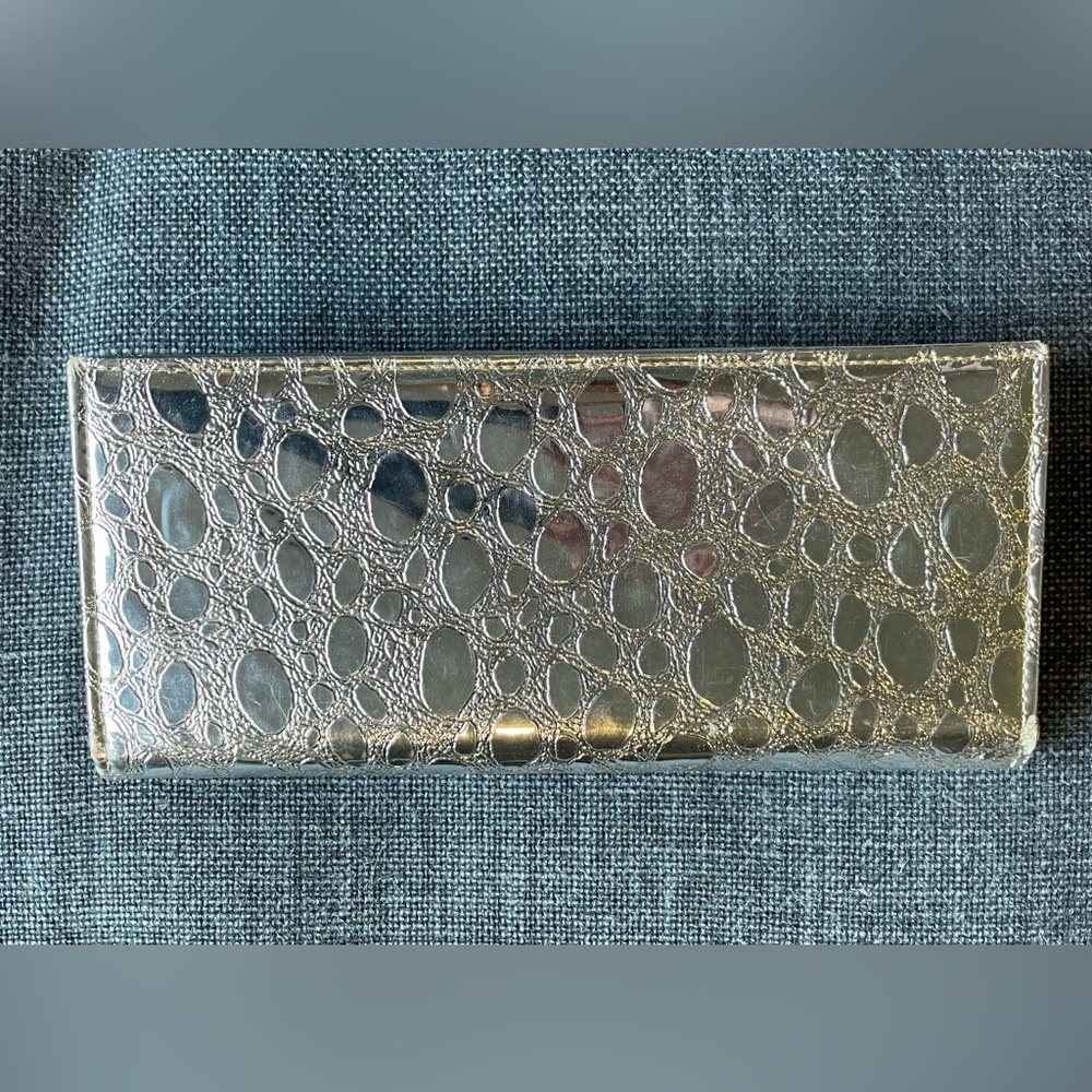 Elegant Silver Clutch Bag